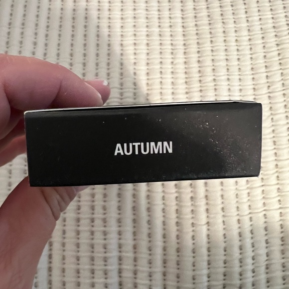 NEW Matte Lip Kit Kylie Cosmetics Liquid Lipstick & Lip Liner color Autumn - Picture 8 of 8